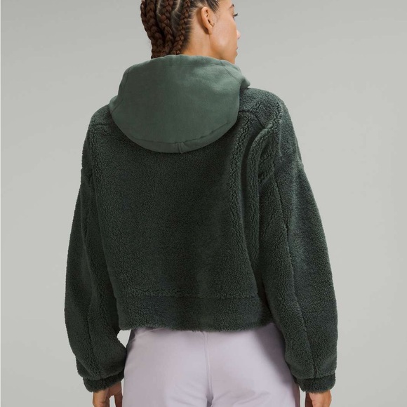 Lululemon Textured Fleece Embroidered
Logo Hoodie Smoked Spruce - Picture 3 of 9